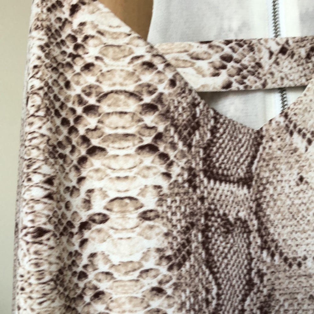 BAR III TANK TOP Snake python print NWOT - Picture 2 of 7